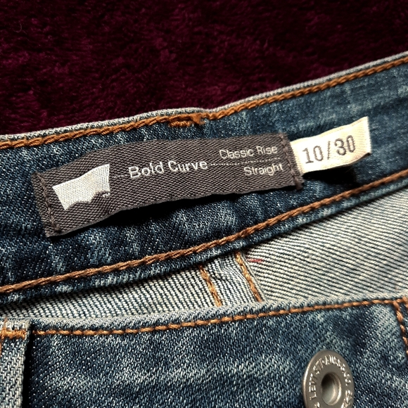 Levi's 10 Straight-Leg Bold Curve Classice Rise Medium Wash Jeans - Picture 7 of 7